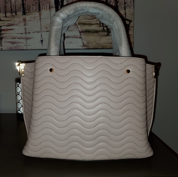 Michael Kors Arielle Sachel